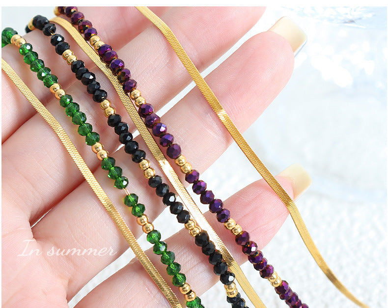 A necklace jewelry