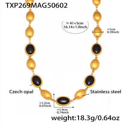 A necklace jewelry