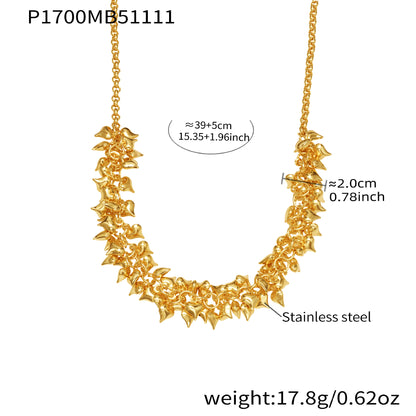 A necklace jewelry