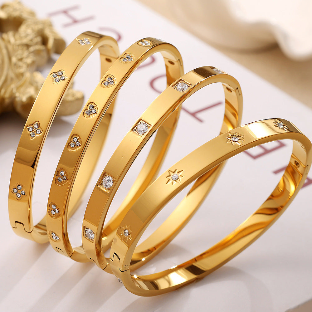 A European and American hot selling ins style titanium steel bracelet hexagram star snap buckle bracelet 18k gold-plated stainless steel zircon bracelet
