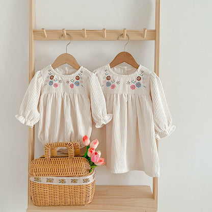 A Children's clothes
