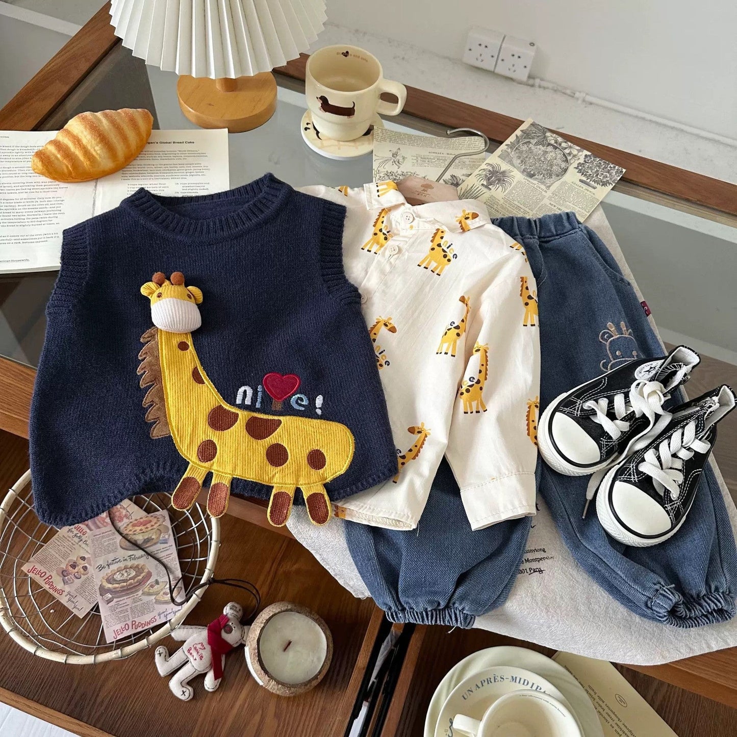 A children's set three-piece set