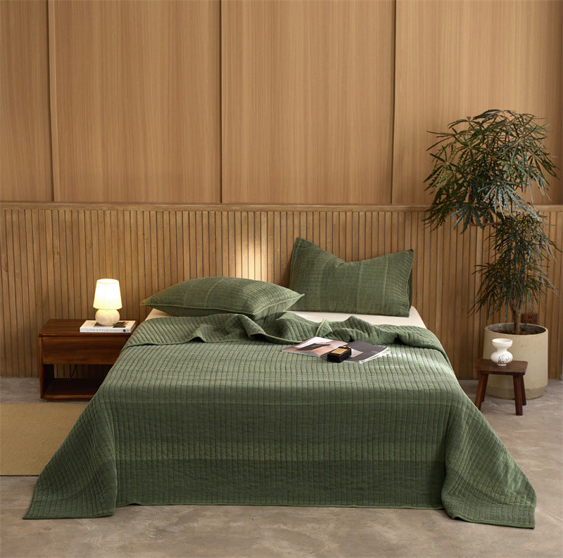 A three-piece set of cotton yarn beds