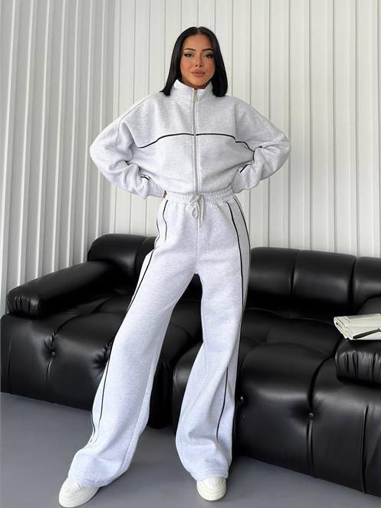A long-sleeved sweater set