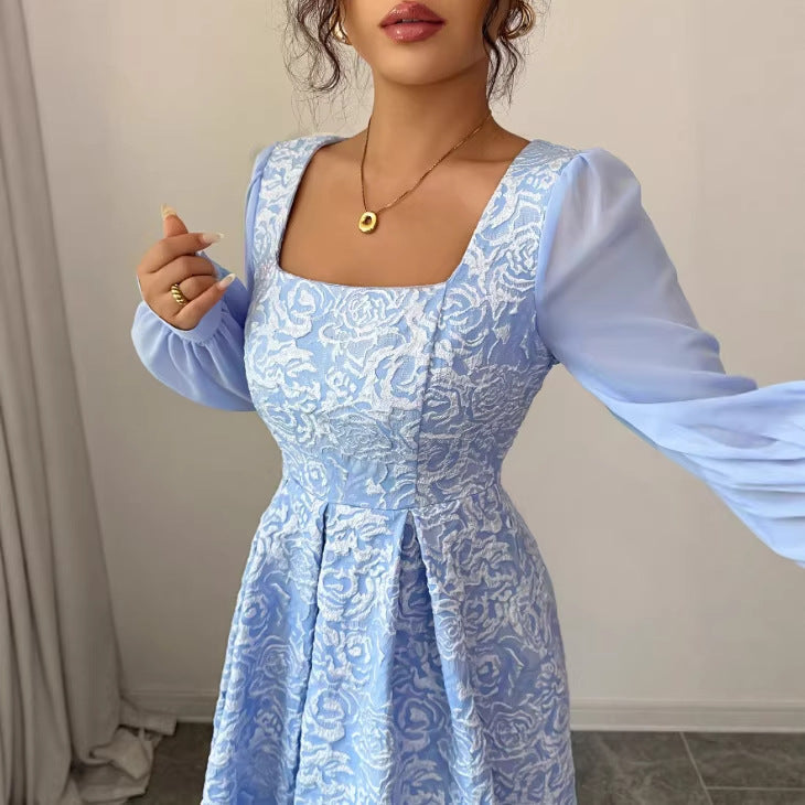 A square neck chiffon long-sleeved dress