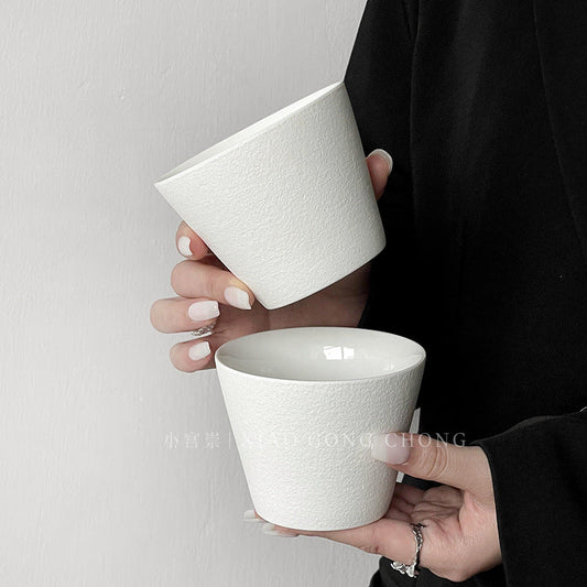 Japanese minimalist ceramic coffee cup hand cup pig mouth cup retro exquisite premium latte cup master cup Aobai cup