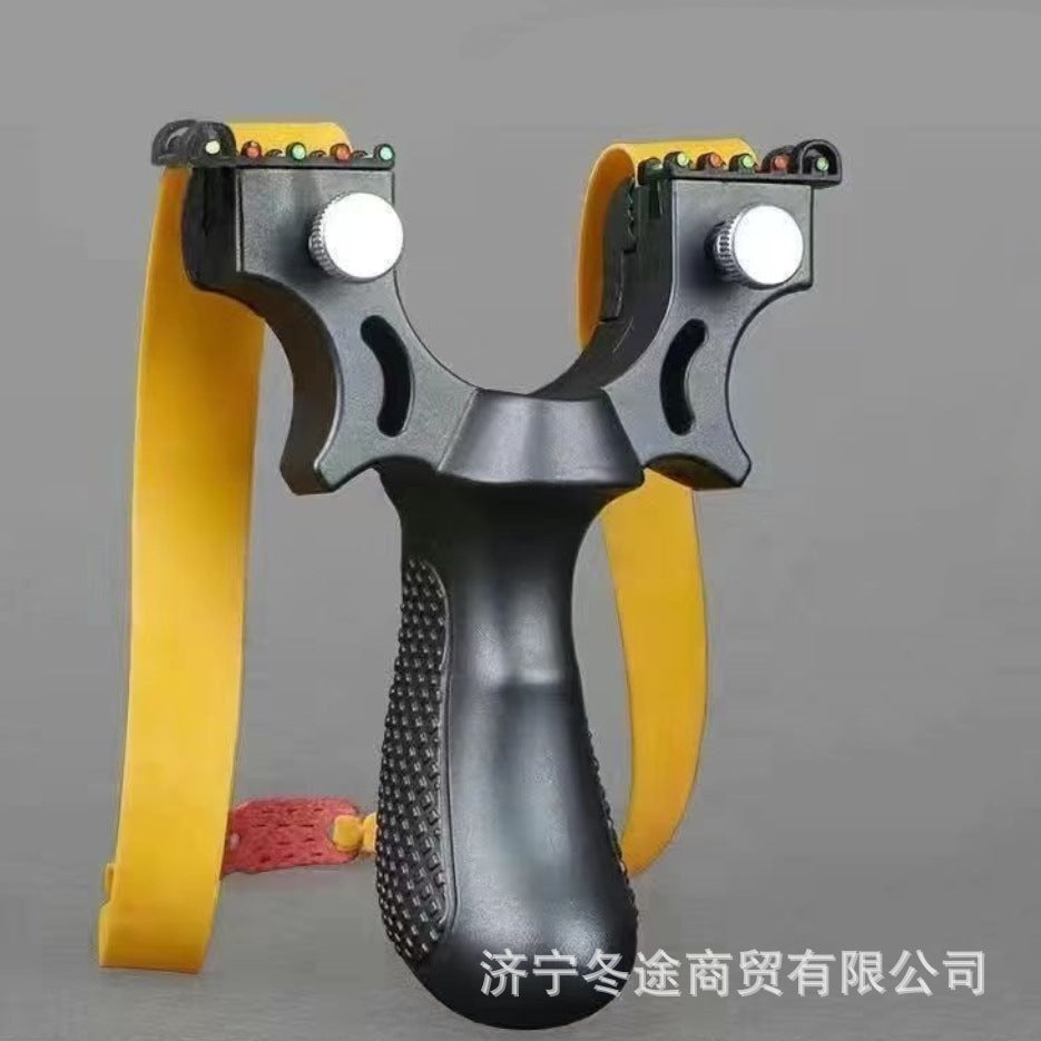A high-precision new 98K laser aiming outdoor combat free fast pressure slingshot frame