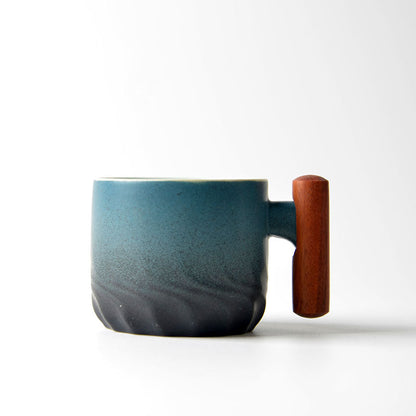 A ceramic tea cup small household coffee cup teacup kung fu tea set tea cup master cup single cup with handle