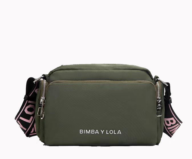حقيبة كتف نسائية من ماركة A BIMBA Y LOLA