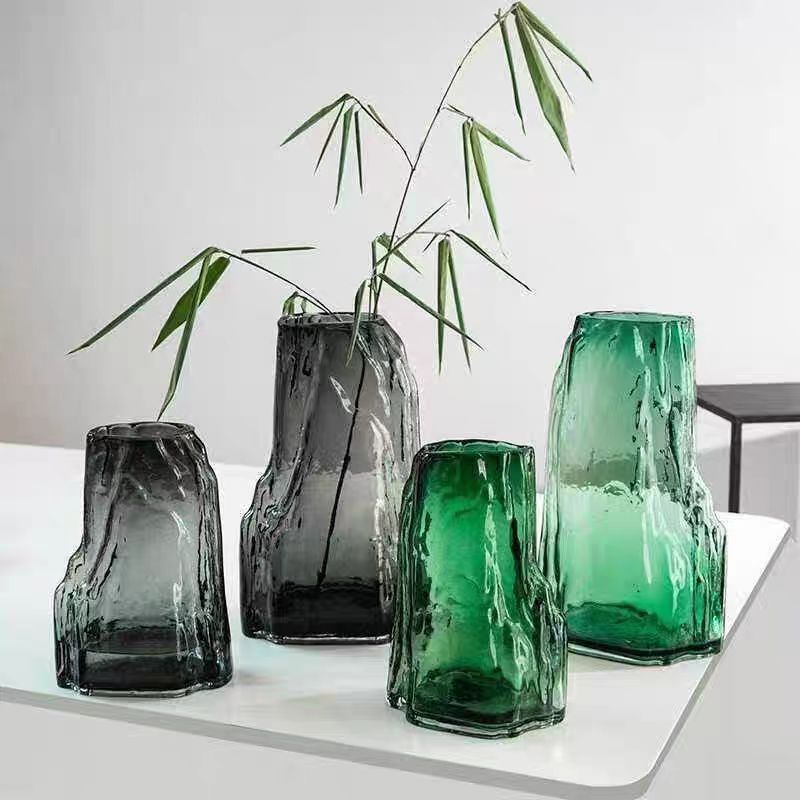 A European creative handmade glass vase, living room Internet celebrity ornament, water raising vase, dried flowers, household rockery vase