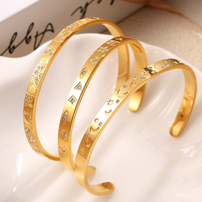 A cross-border European and American exaggerated personality versatile titanium steel inlaid zircon marine series stainless steel advanced sense opening bracelet