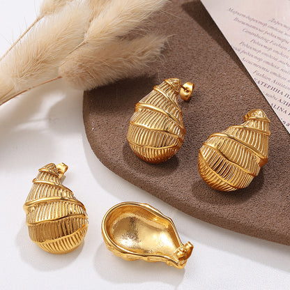 A European and American style fashion personalized stainless steel 18K gold conch earrings irregular cross-border innovation versatile earrings women