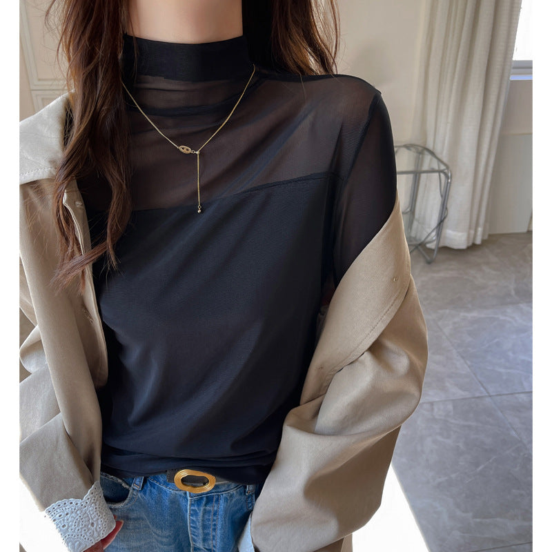 A long-sleeved top