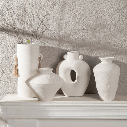 Nordic ceramic vase flower arrangement, high-end ornament, white Zen wabi-sabi art decoration, dry vase.
