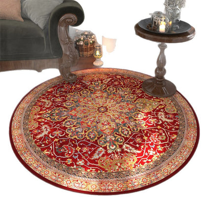 A round carpet
