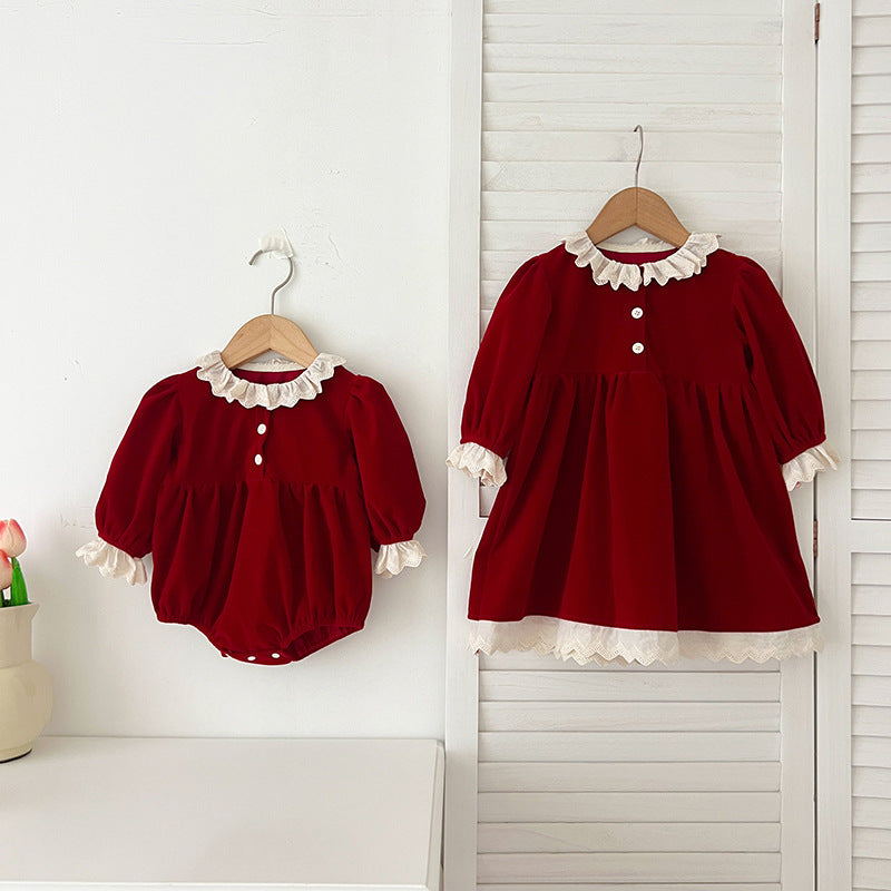 A Children's clothes