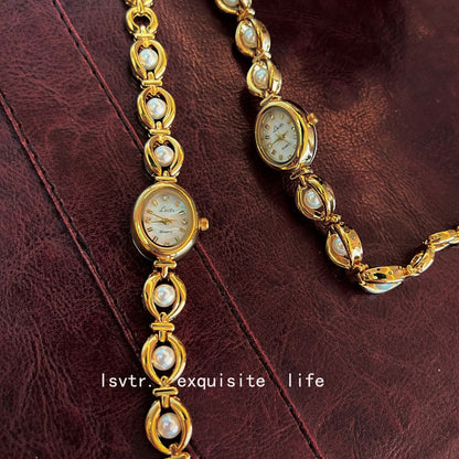 A medieval light luxury imitation pearl watch temperament bracelet women's watch