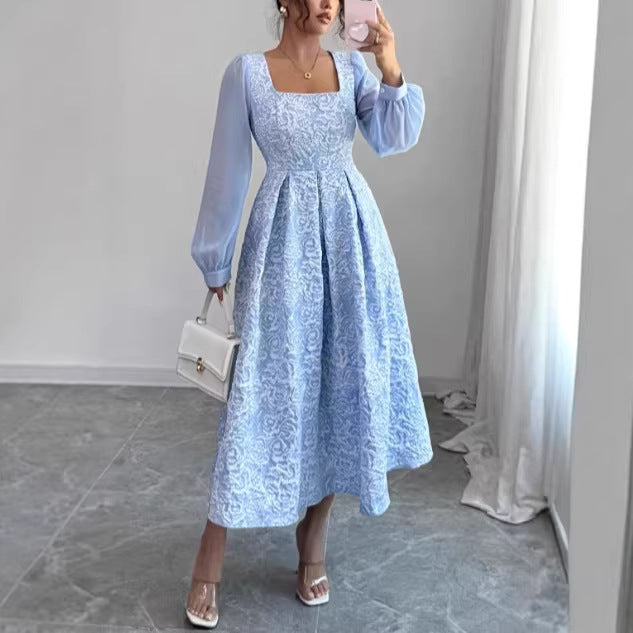 A square neck chiffon long-sleeved dress