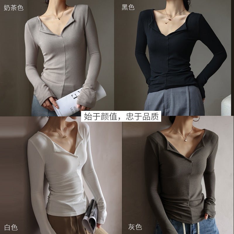 A long-sleeved top