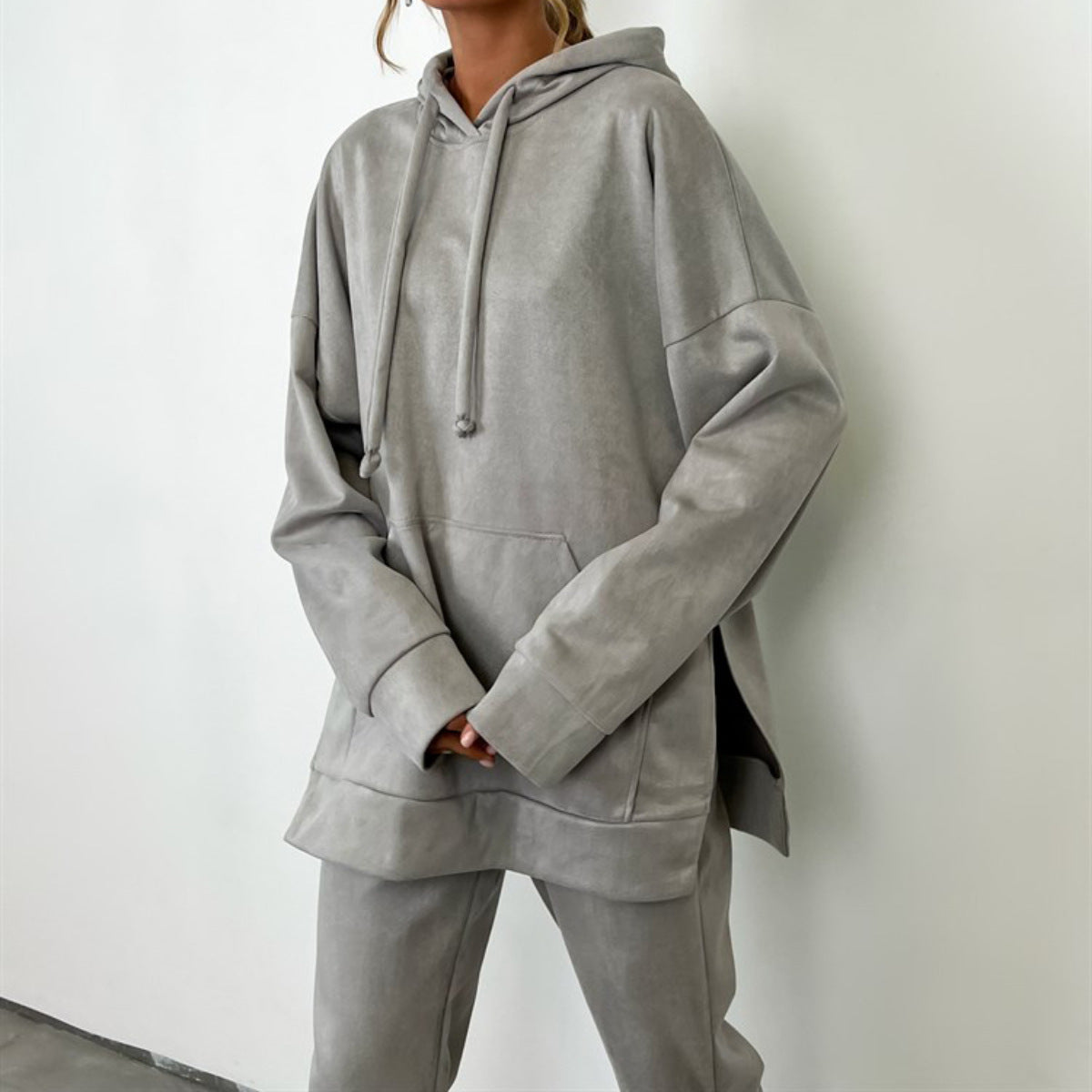 A sweater trousers set