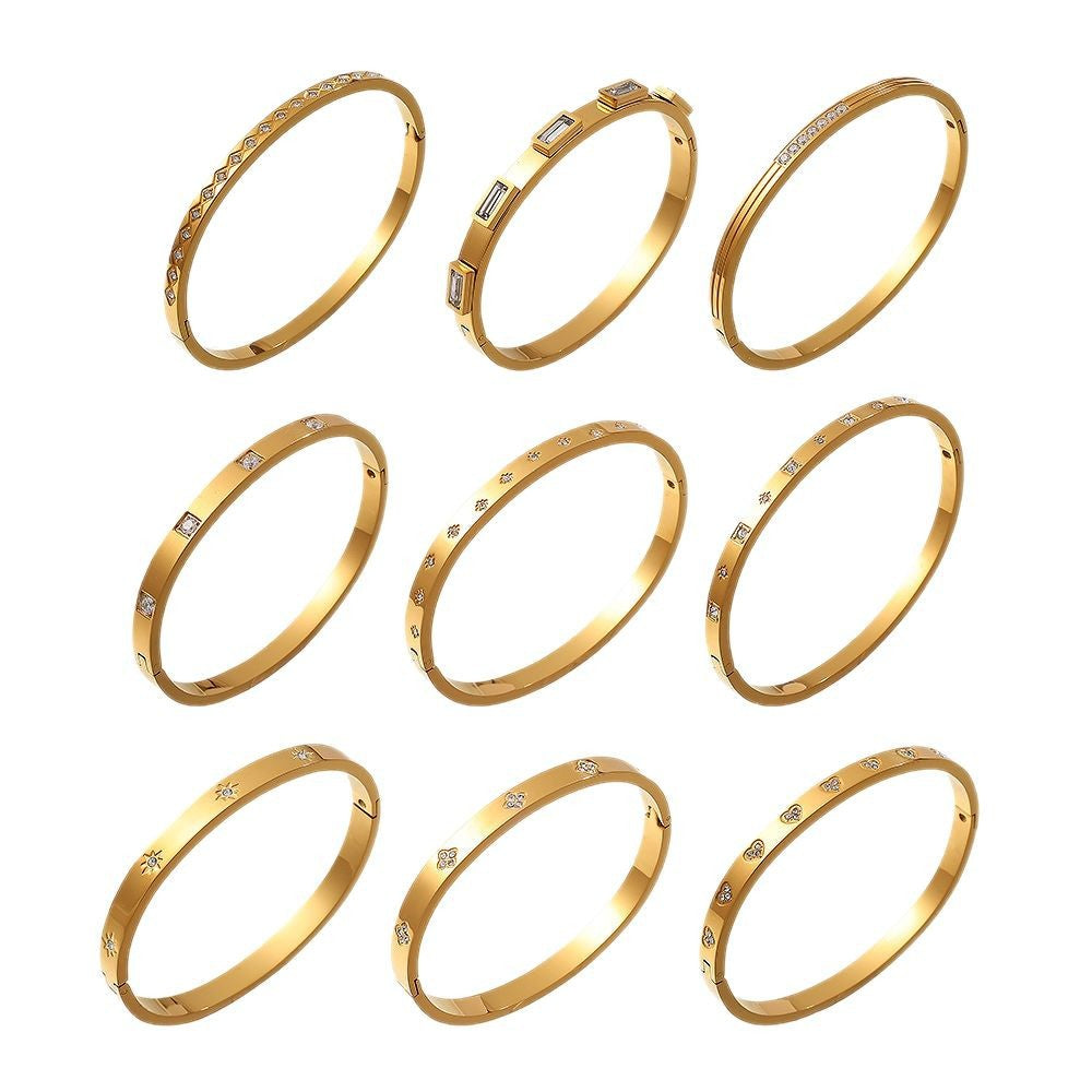 A European and American hot selling ins style titanium steel bracelet hexagram star snap buckle bracelet 18k gold-plated stainless steel zircon bracelet