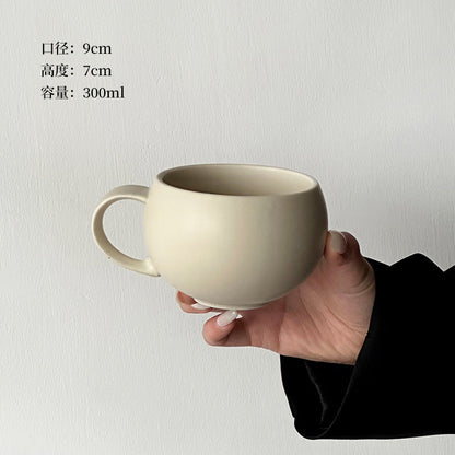 A retro egg-shaped cup frosted stone pattern ceramic cup latte coffee cup afternoon tea niche cappuccillola flower cup
