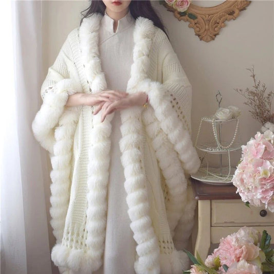 A cloak thermal jacket