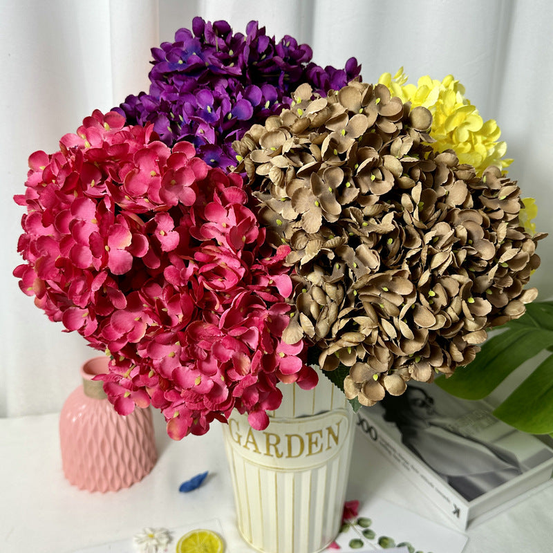 A 5 head Meiyu hydrangea decoration simulated flower wedding arrangement polished cloth fake flower hotel decoration hydrangea