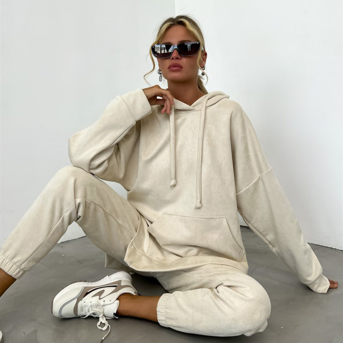 A sweater trousers set
