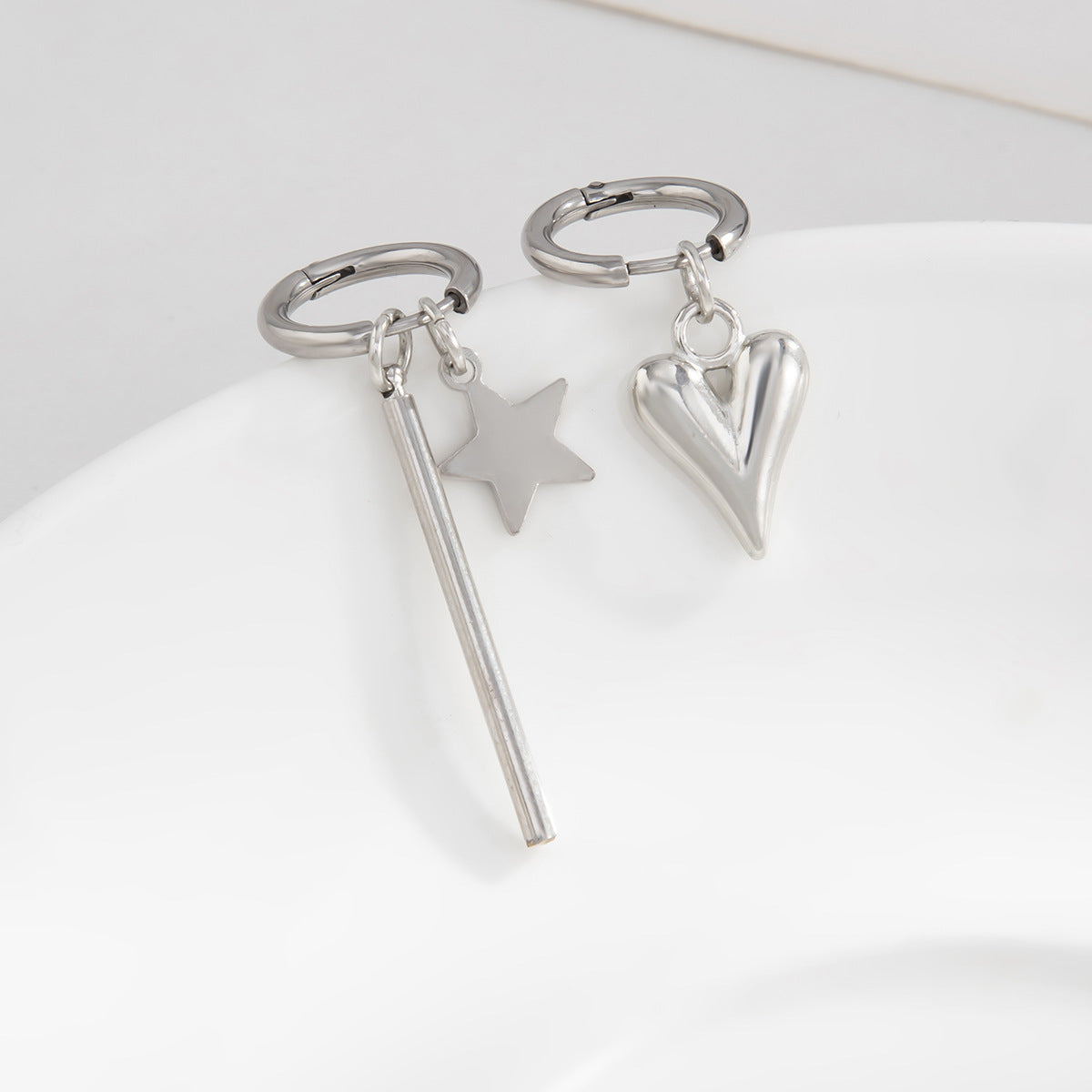 A earring jewelry