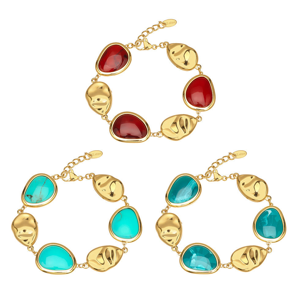 A bracelet jewelry