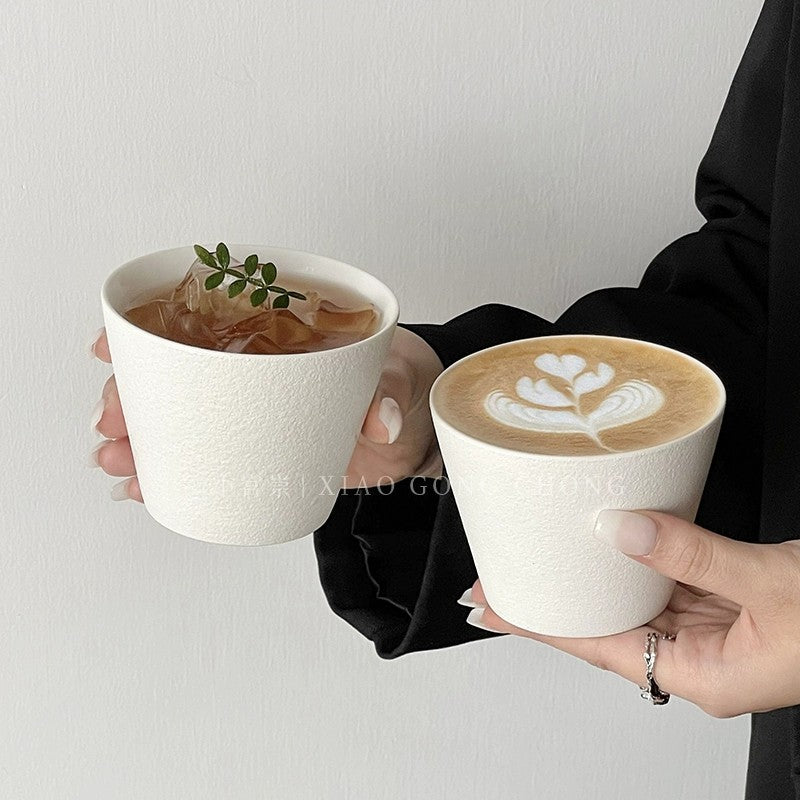 Japanese minimalist ceramic coffee cup hand cup pig mouth cup retro exquisite premium latte cup master cup Aobai cup