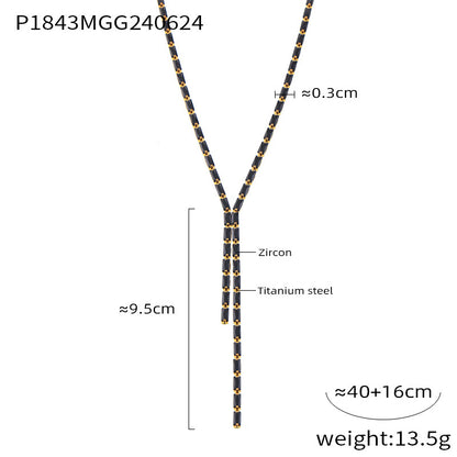 A necklace jewelry