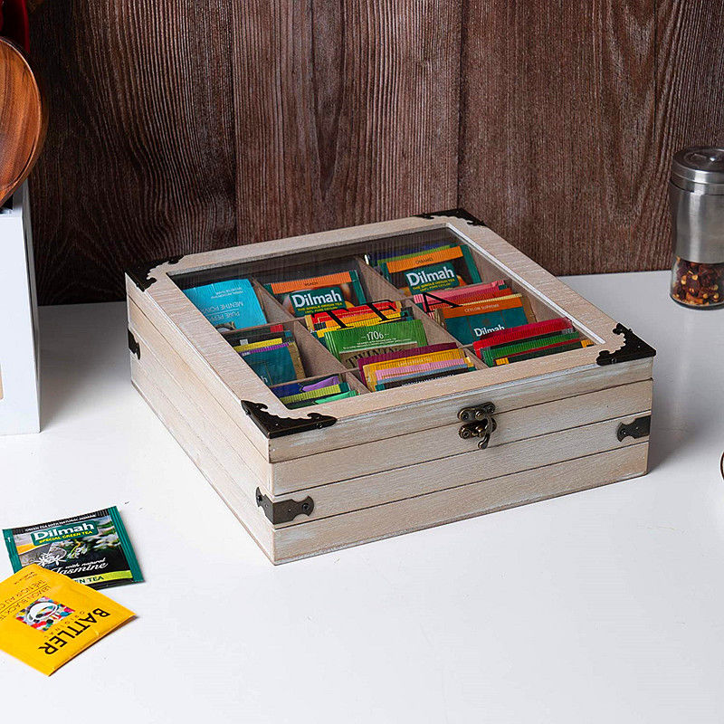 P Wooden nine-grid tea storage box