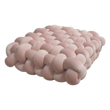 P  pillow throw pillow