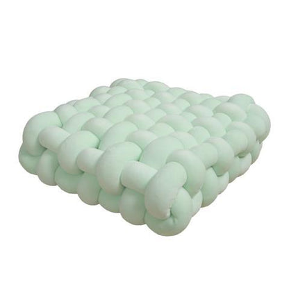 P  pillow throw pillow