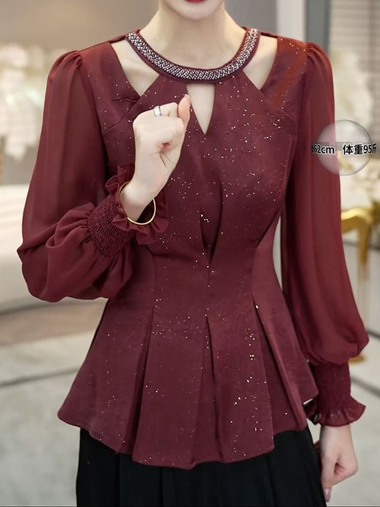 A long-sleeved top