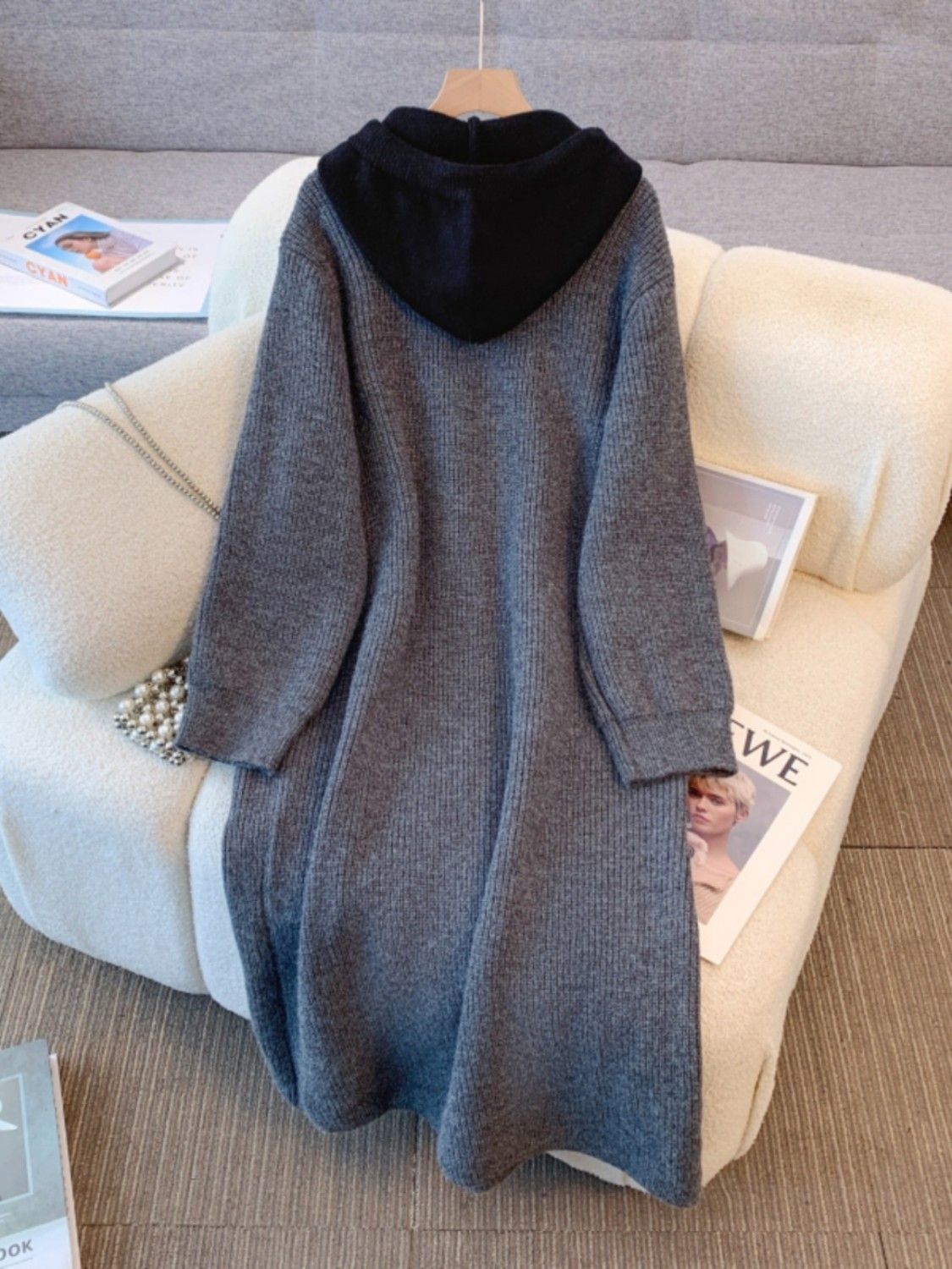 P long knitted jacket
