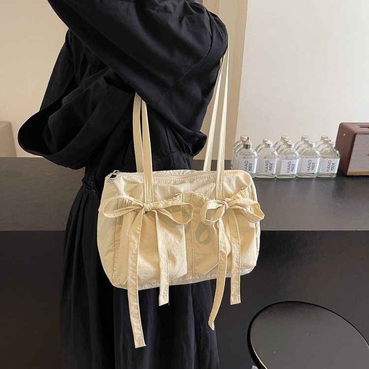 P Sweet Bow Bag
