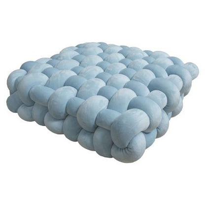 P  pillow throw pillow